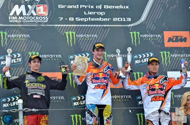 Ferrandis et Tixier sur le podium derrière Herlings. © Antoine Forget/LBU